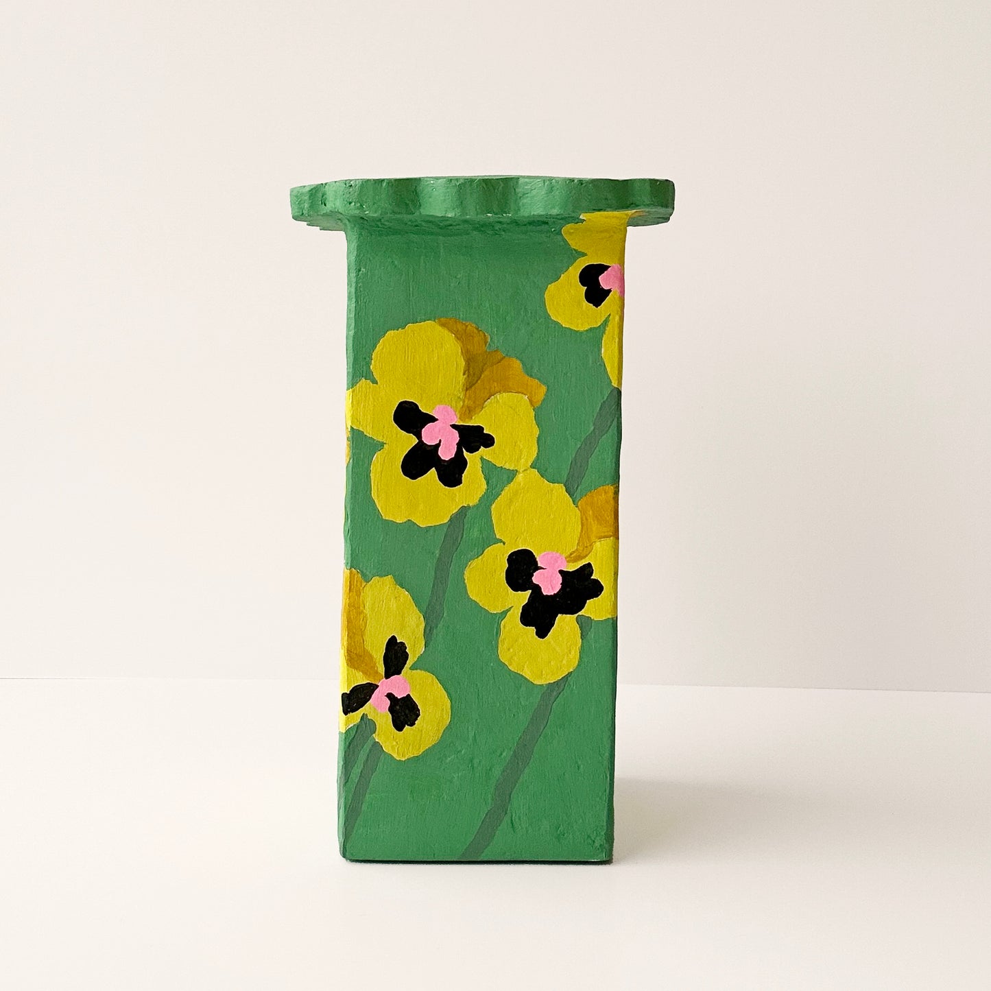 Pansy Paper Vase